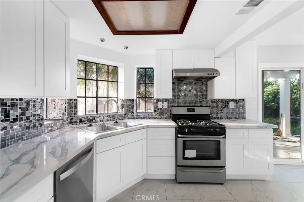 1706 Del Mar Avenue, Rosemead, California 91770 home-pic-10